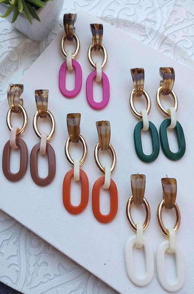 Brinco De Resina Com Metal - Essencial