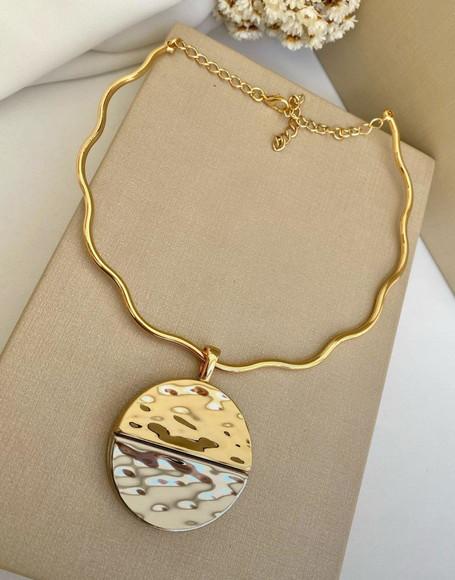 Colar em Aro em Onda com Medalhão Duo Prata e Dourado