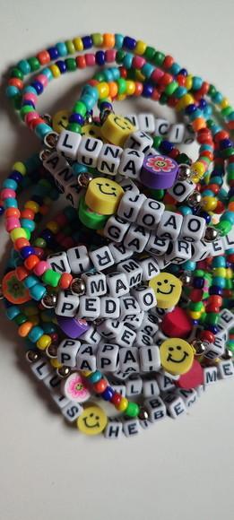 Lembrancinha de Aniversário - Pulseiras Coloridas com Nome