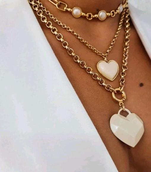 Mix de Colares Pérolas e Coracoes Banhado a Ouro