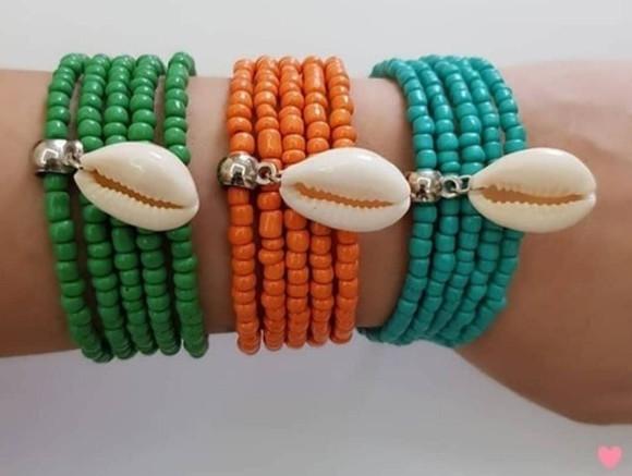 Mix De Pulseiras De Micangas Com Búzios