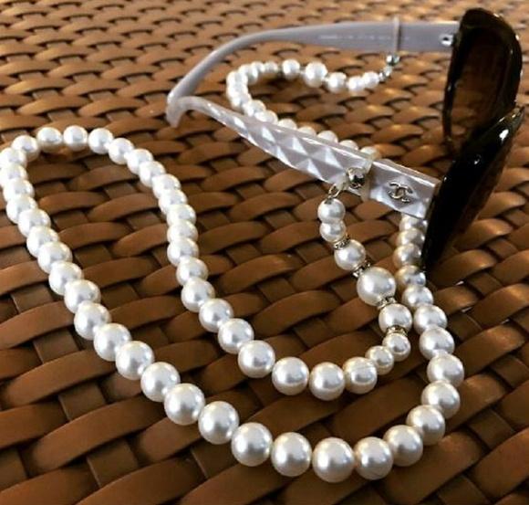 Salva Oculos De Perolas Luxo