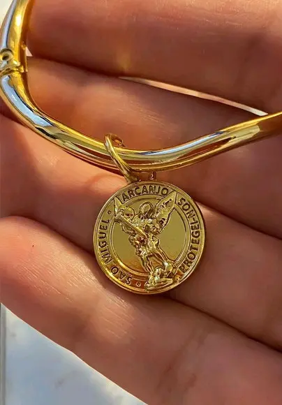 Bracelete Dourado São Miguel do Arcanjo