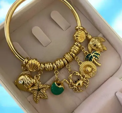 Bracelete Dourado Berloques Praianos com Coqueiro - Limitado