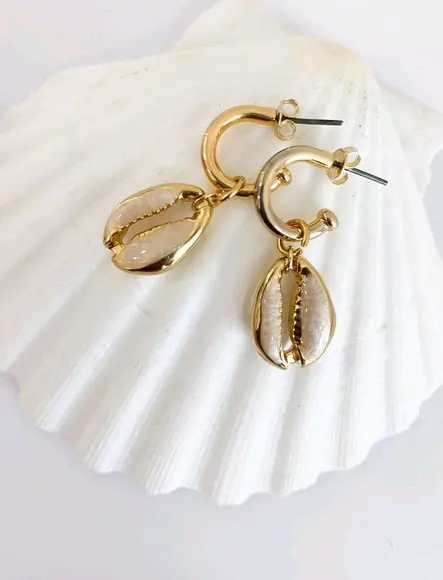 Brinco Argola Buzios Colors Banhado a Ouro
