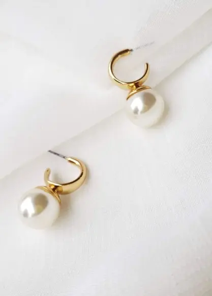 Brinco Dourado De Pérola