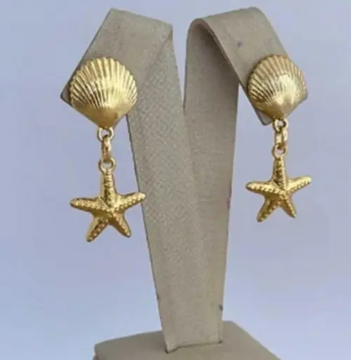Brinco Hipoalergênico Conchas e Estrela