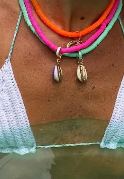 Chocker Color Fimo com Búzios Banhado