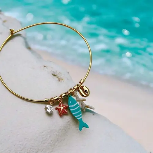 Colar Aro Dourado Peixe e Fundo do Mar