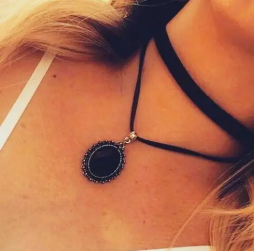Colar Duplo Preto Chocker Camurca com Pedra Preta