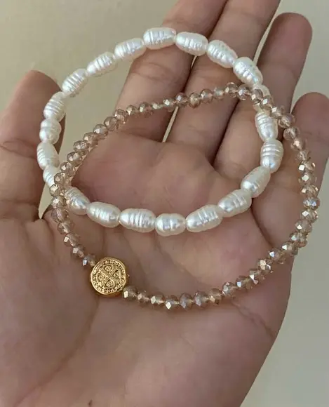 Duo de Pulseiras Cristal e Pérolas - Medalha de São Bento