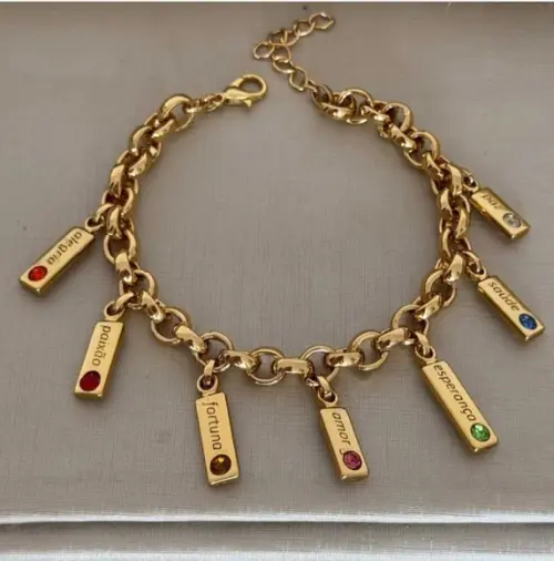 Pulseira Banhada em Correntaria com Pingentes Persolados