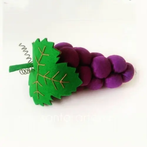 Cacho de Uva em Feltro