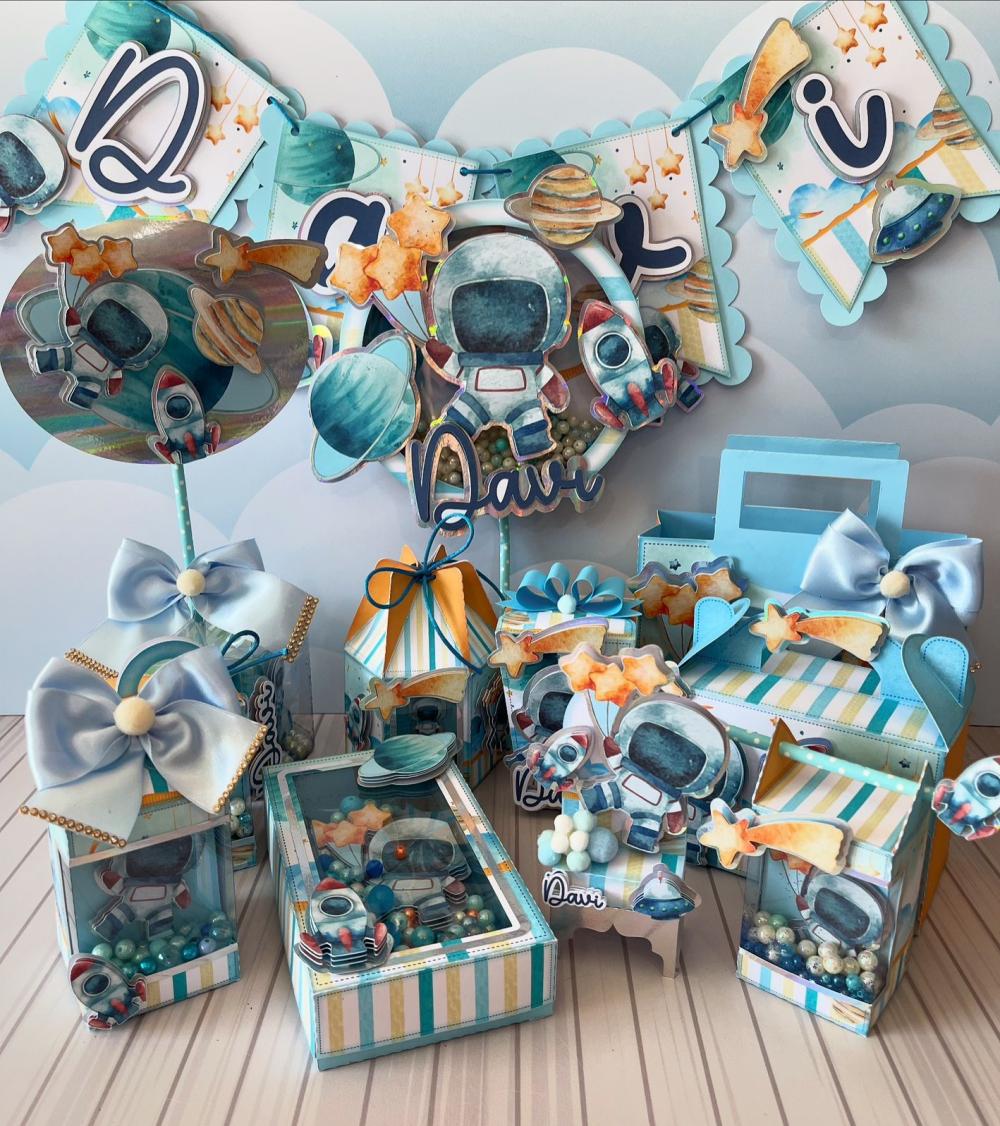 Arquivo de Corte Astronauta no Espaço em Studio e PDF