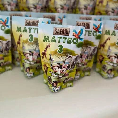 20 Lembrancinha Mickey Safari