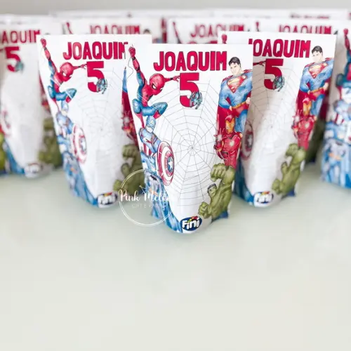 45 Lembrancinha Heróis - Fini Personalizado