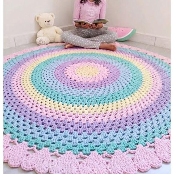 Tapete de Crochê para Quarto de Bebê Menina Arco-íris