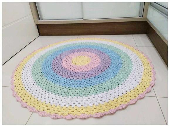 Tapete de Crochê para Quarto Infantil Arco-íris