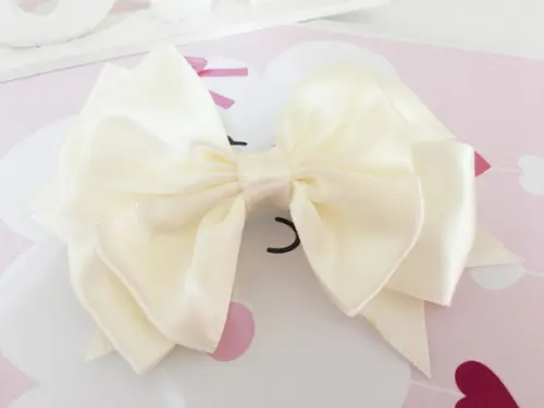 Laço Boutique Branco Off White