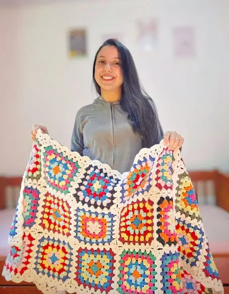 Manta Colorida P Poltrona em Crochê