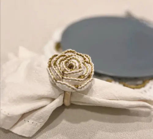 Porta Guardanapo Flor Crochê