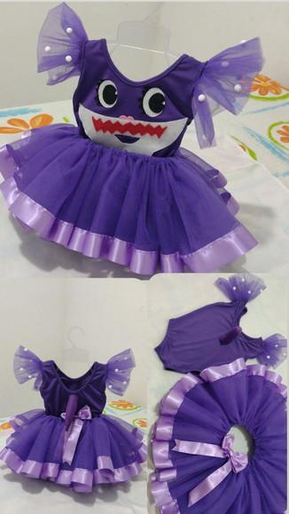 Fantasia Baby Shark e Saia de Tutu Luxo Amarelo