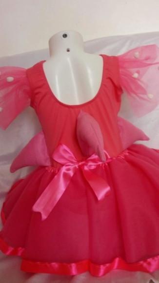 Fantasia Baby Shark Rosa com Nadadeiras e Saia de Tutu