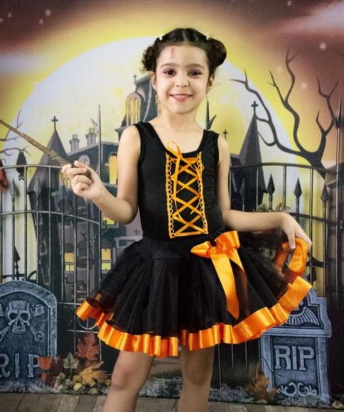 Fantasia Bruxinha + Acessório de Cabelo Halloween