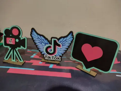 Desapego Decoração Aniversário Tik Tok