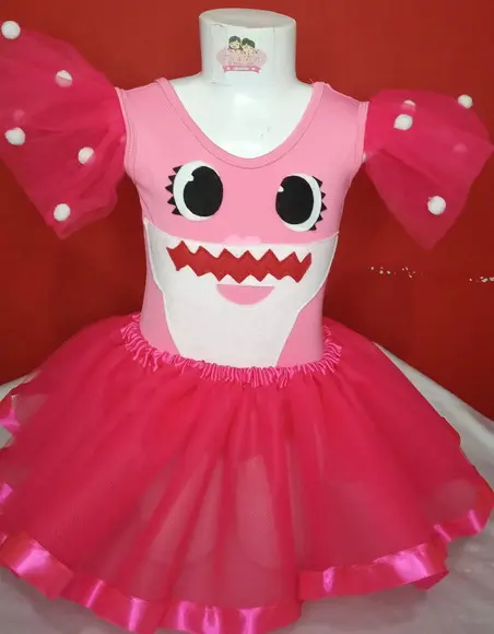 fantasia Baby Shark rosa completo