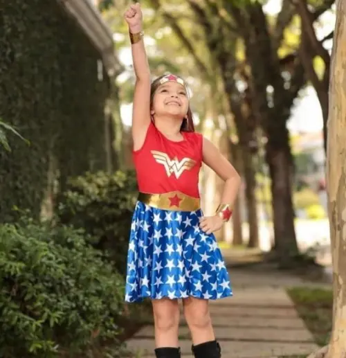 Fantasia Vestido Mulher Maravilha Infantil com Acessórios