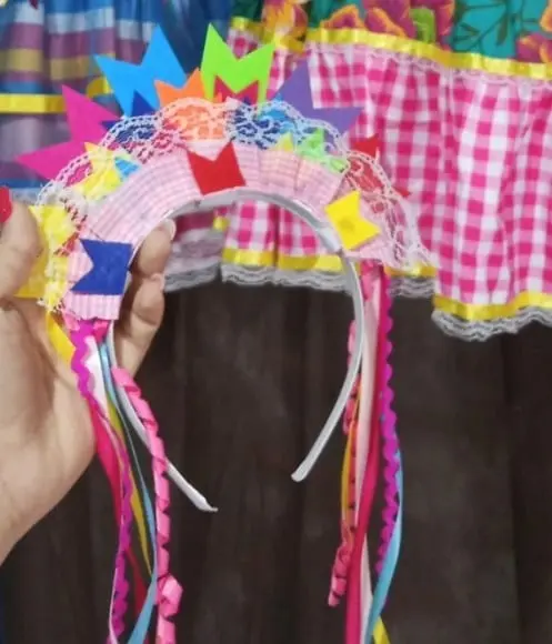 Tiara Junino Banderolas São João Acessórios de Cabelo