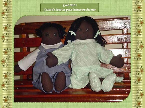 Boneca e Boneco de Pano
