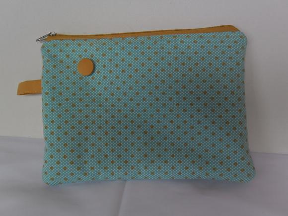 Necessaire