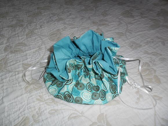 Porta Joias com Suporte para Anéis.