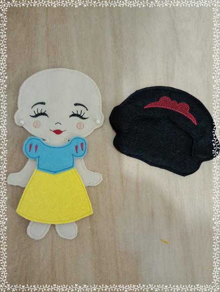 Princesa/boneca em Feltro Careca para Brincar/decorar