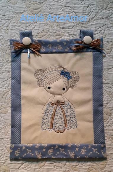 Quadro Decorativo Cozinha Boneca Saia Rendada