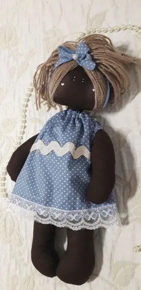 Boneca de pano Cintya