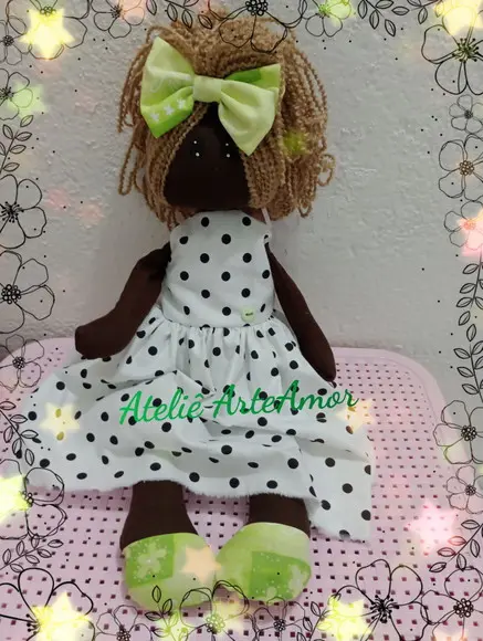 Boneca de Pano Heloísa Personalizamos com o Nome da Criança