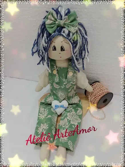 Boneca de Pano Maitê Podemos Personalizar o Nome da Criança