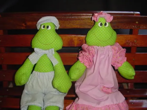 Casal de Sapo de Tecido