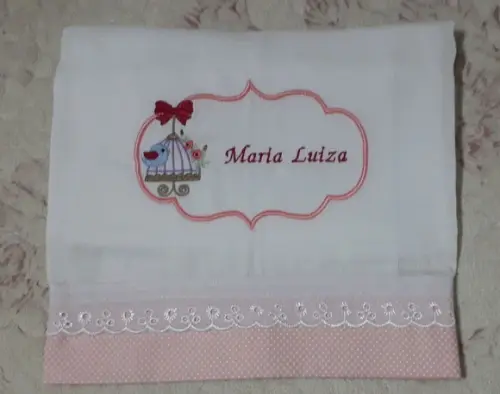 Fralda Luxo Grande - 67x67 Bordada
