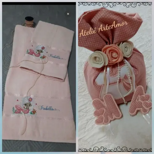 Kit Bebê Toalha de Banho e Peso de Porta Personalizado