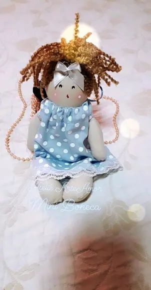 Mini Boneca de Pano 10 cm para Lembrancinha Festa