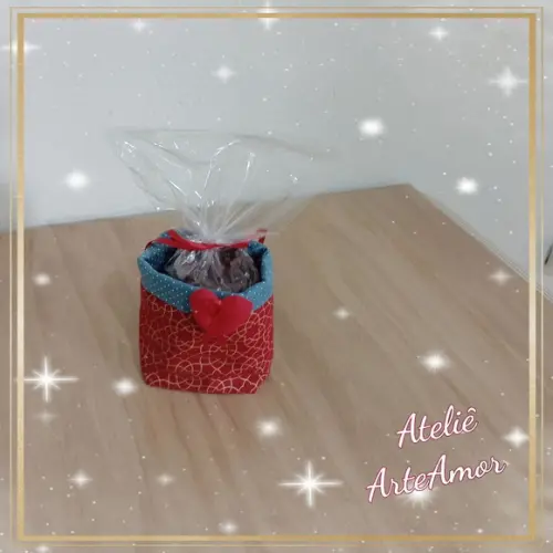 Mini Porta Panetone | Cupcake | Bom Bom em Tecido