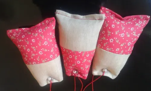 Saches