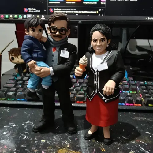 Boneco Personalizado - Faça um boneco com a sua foto - 20 cm - P