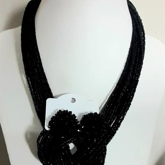 Colar miçangas preto/brincos