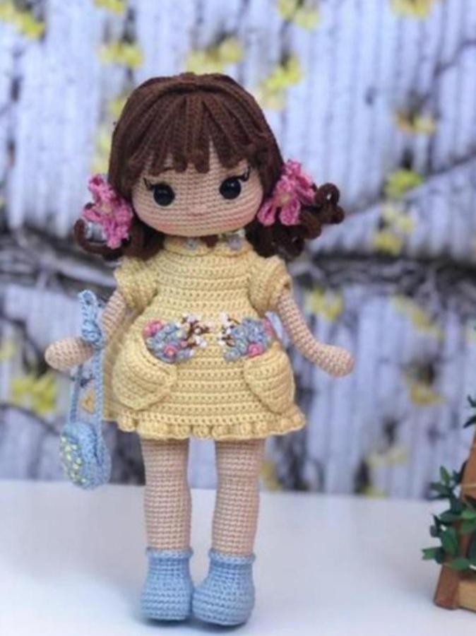 Receita Amigurumi Boneca Mia