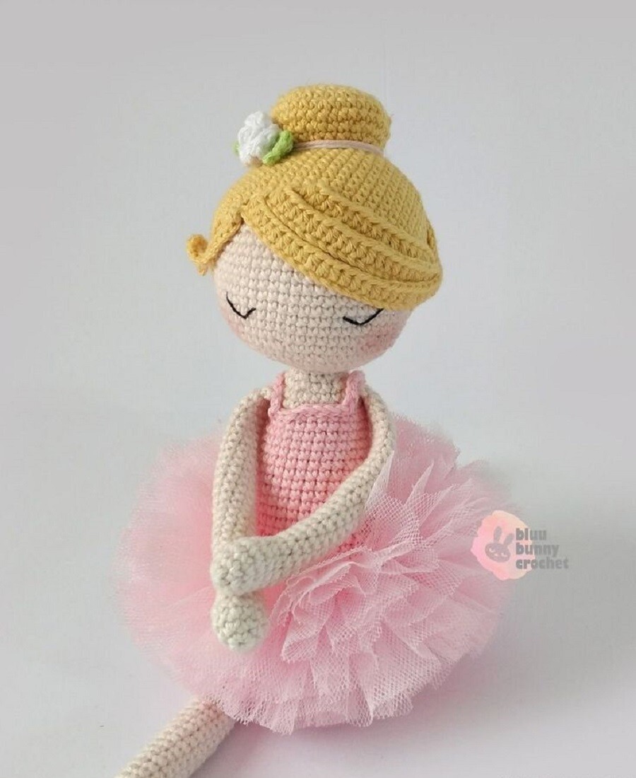 Receita Amigurumi Boneca Bailarina Jennie